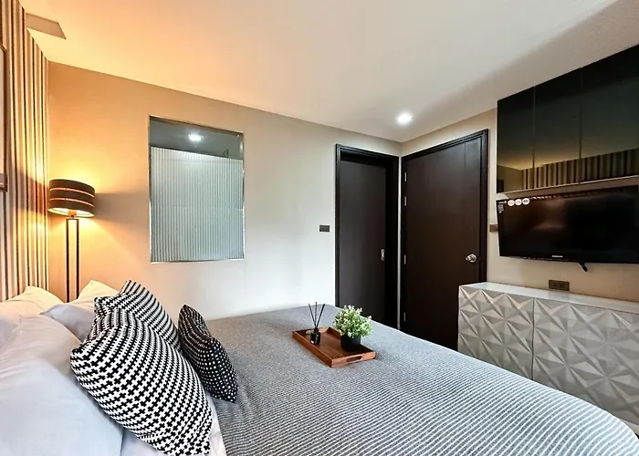 Tropical Modern 1br - Ultra Fast Wifi - Thong Lo Apartamento